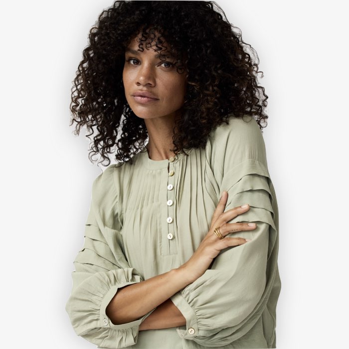 Alchemist Najaarscollectie 2025: duurzame kleding met een vleugje luxe