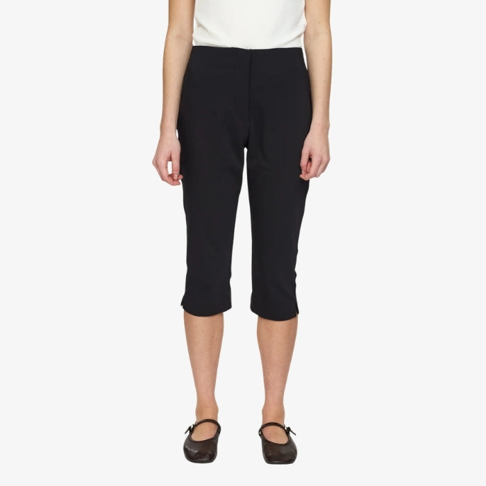 Zwarte Capri Hiniscus van Soft Rebels