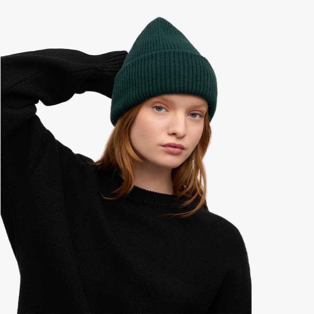 Donkergroene Muts van Gerecycled Merino van Colorful Standard - Emerald Green