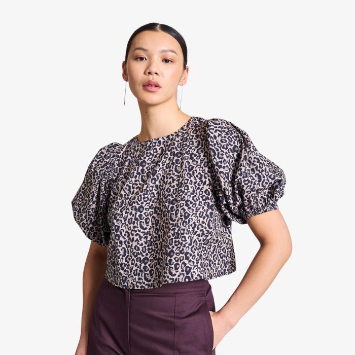 Cropped Blouse Olmos met Leo print van Jan 'n June