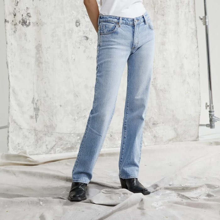 Low Waist Jeans Mia Straight | Neuw | Lichtblauw